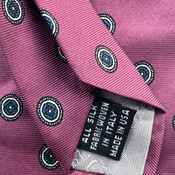 Authentic DIOR neck Tie with pattern - 100% Silk, Exquisite Elegance! - Picture 2 of 5